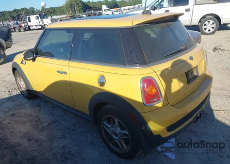 2007 Mini Cooper S из США, поврежденный, VIN WMWMF735X7TL89073